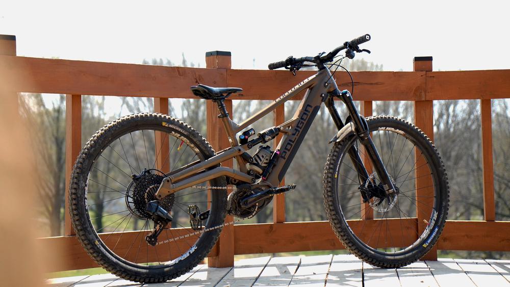 Polygon Collosus N8E - E-Mountain Bike - Customer Photo From David Acevedo