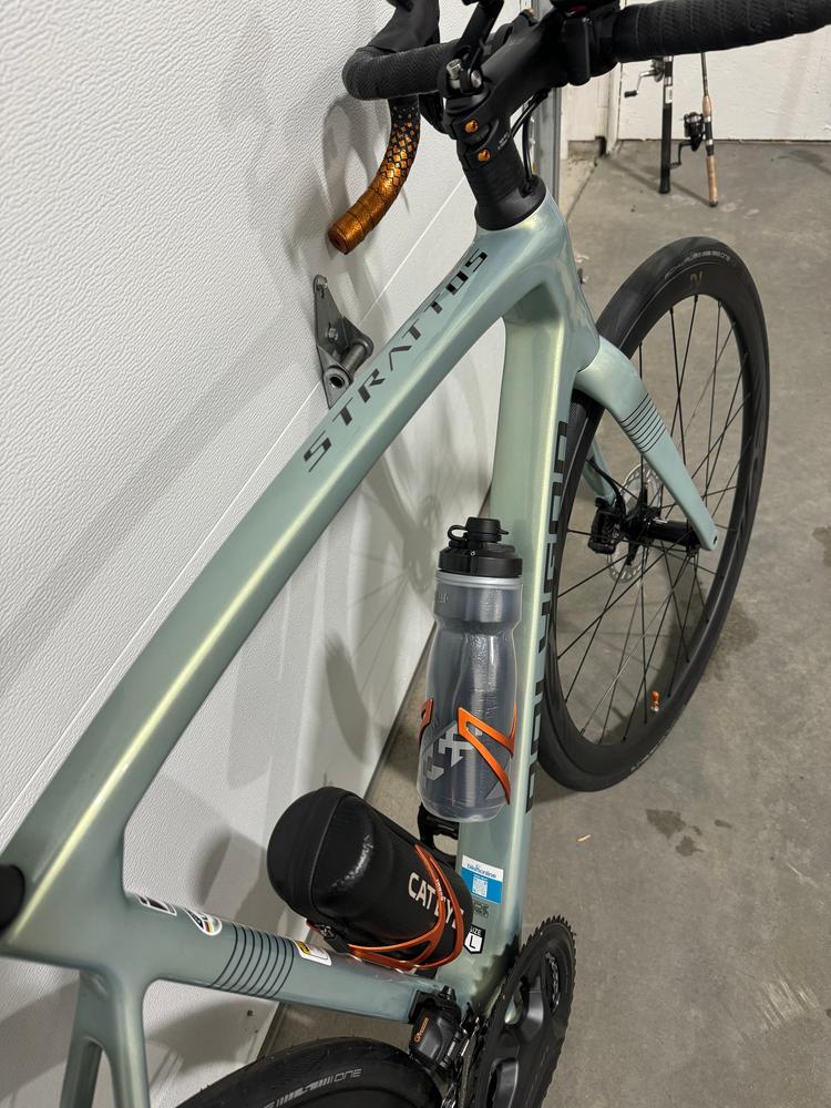 Polygon Strattos S8X - Ultegra Di2 Carbon Road Bike - Customer Photo From Rick E