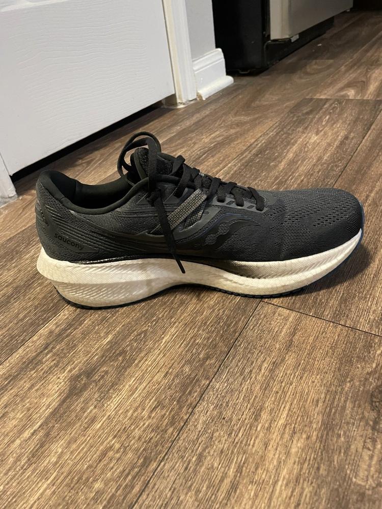 スンスン Men's Saucony Triumph 20 Running Shoes | Marathon Sports