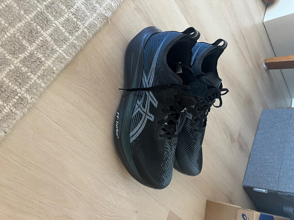 Asics Megablast | Marathon Sports