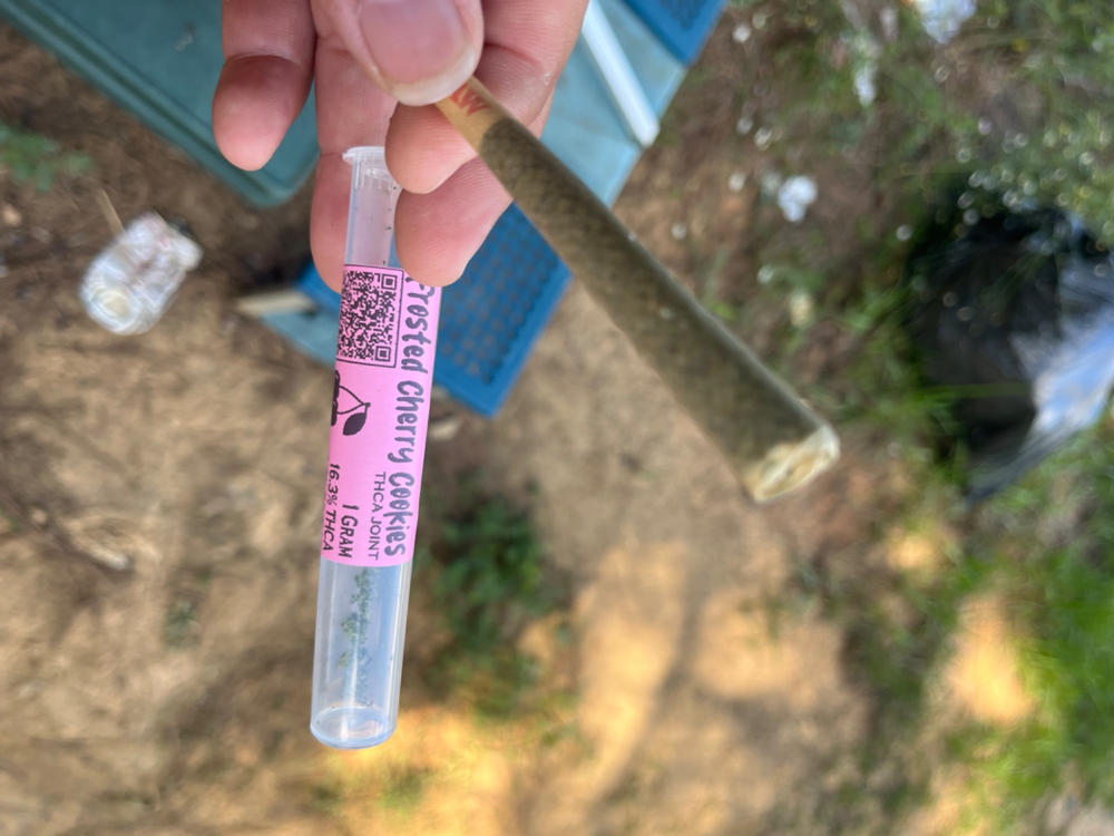 1 FREE PREROLL OR EDIBLE - 1 FREE PREROLL - Customer Photo From Max Rivera