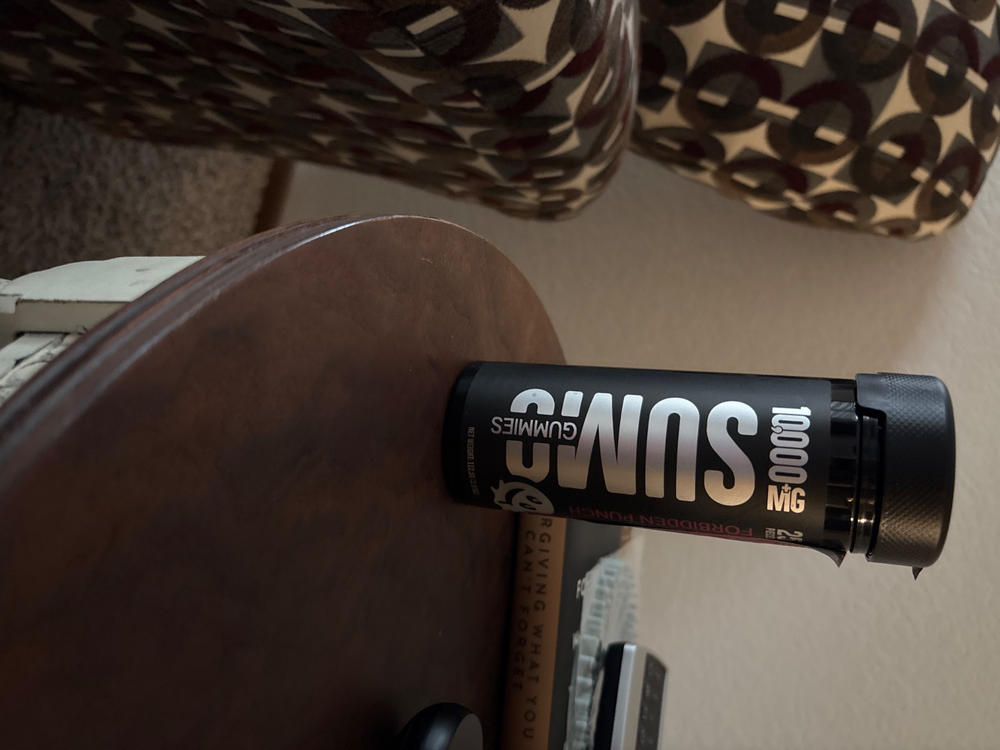 SUMO Gummies • 420MG/Gummy • Delta 8 + Delta 9 THC - Customer Photo From Veronica Skavlem