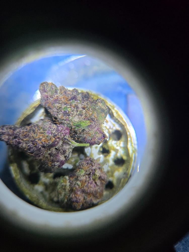 Super Boof • Indica Hybrid • THCa • Budget Greenhouse Flower - 7 Grams - Customer Photo From Anonymous
