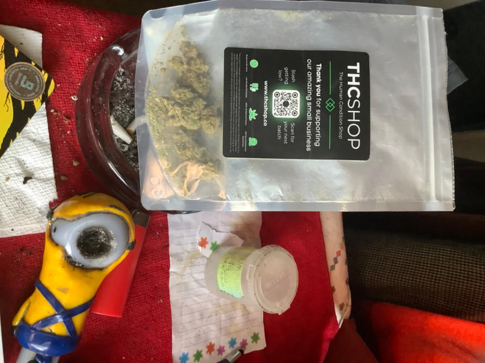 Glitter Bomb • 31.61% THCa • Greenhouse Flower • Indica Hybrid - 28 Grams - Customer Photo From Christopher Ferraiolo