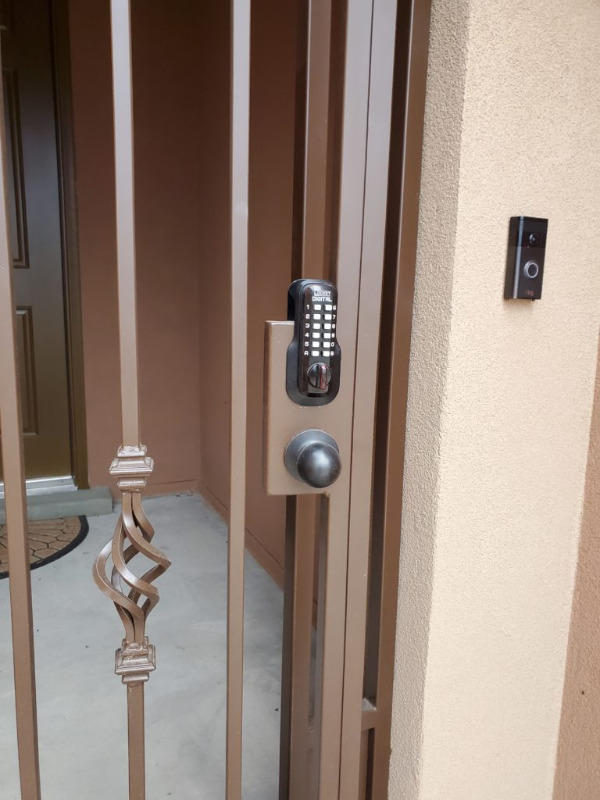 Lockey M210DC - Customer Photo From Louie