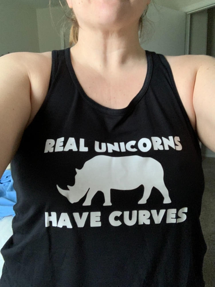 Real Unicorns Have Curves Shirt - Customer Photo From Robin Swart