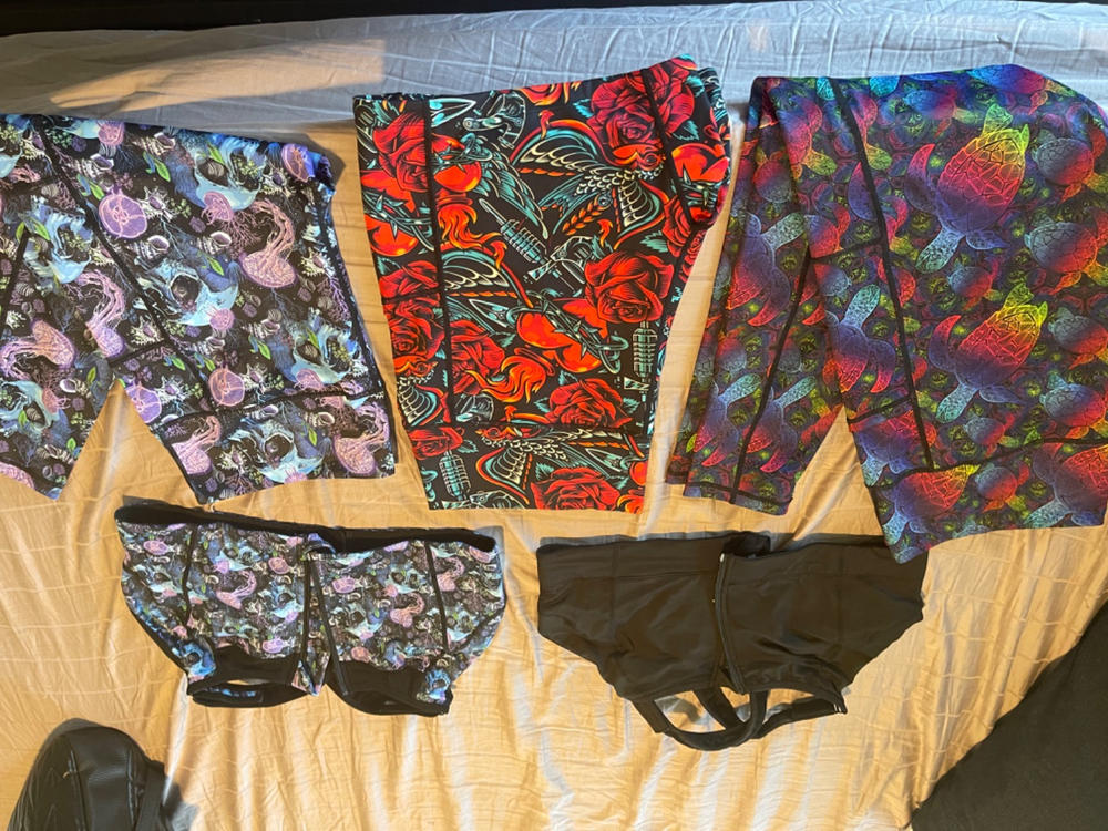 Rainbow Turtle Leggings - Customer Photo From Kristy Salazar