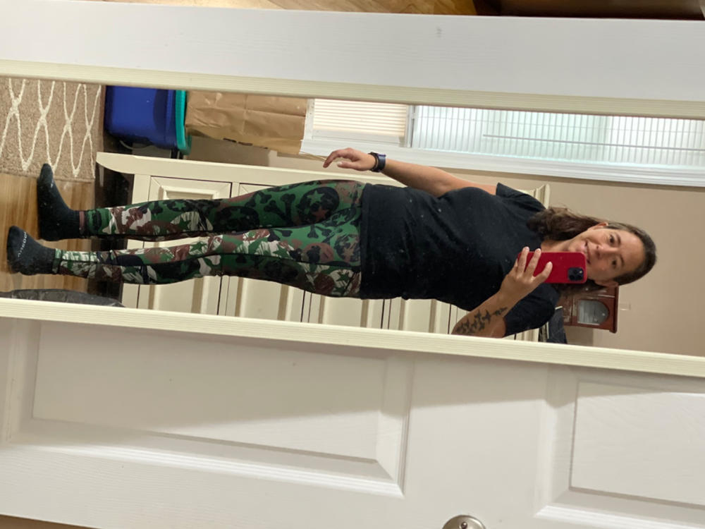 Badass Reversible Leggings - Customer Photo From Theresa Perez