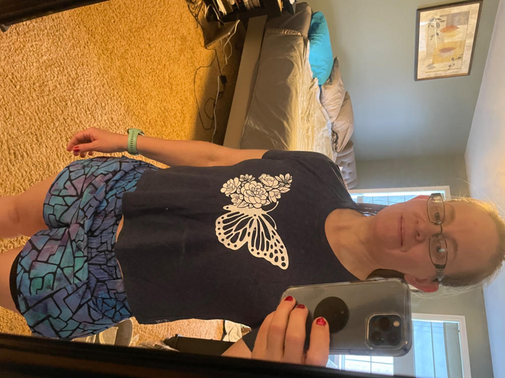 Floral Butterfly Cropped Tee - Customer Photo From Kathy HebertMorello