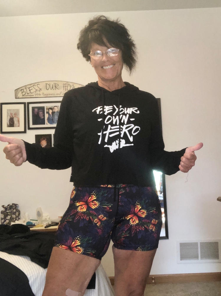 Be Your Own Hero Long Sleeve Crop - Customer Photo From Penny Frey