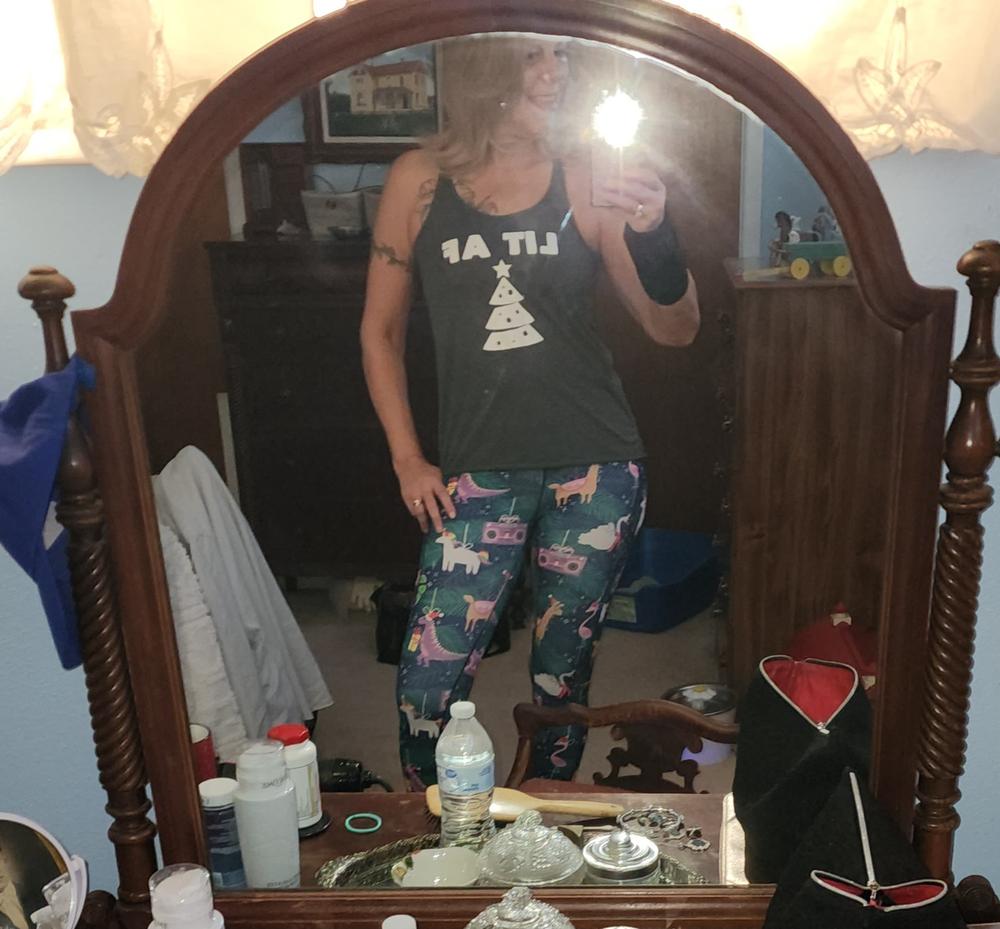 Holiday Magic Leggings - Customer Photo From Nicole Gray