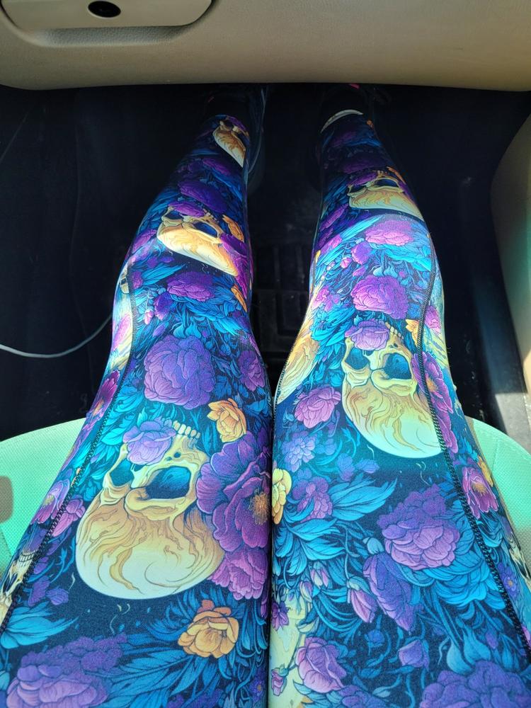 Garden Of The Dead Leggings - Customer Photo From Stephanie King