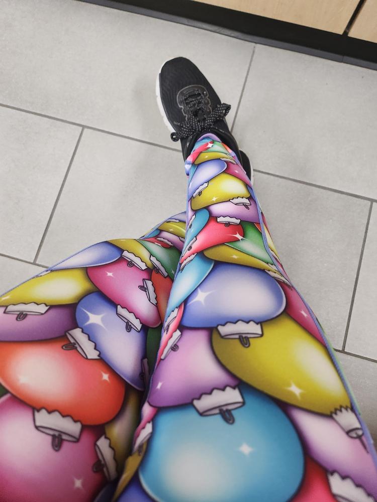 Merry & Bright Leggings - Customer Photo From Kelly Gouker