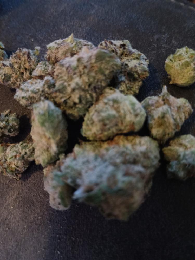 Frumpz - Smalls - 28G - Customer Photo From Tyce L.