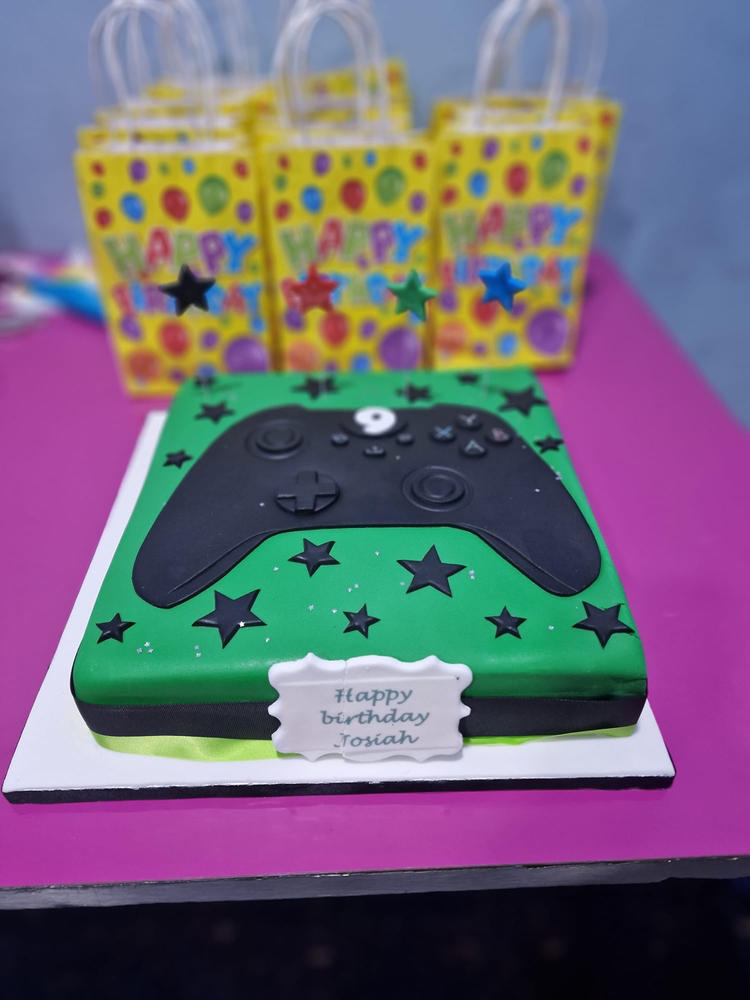The Createry Shop: Make an Xbox 360 Controller Cake