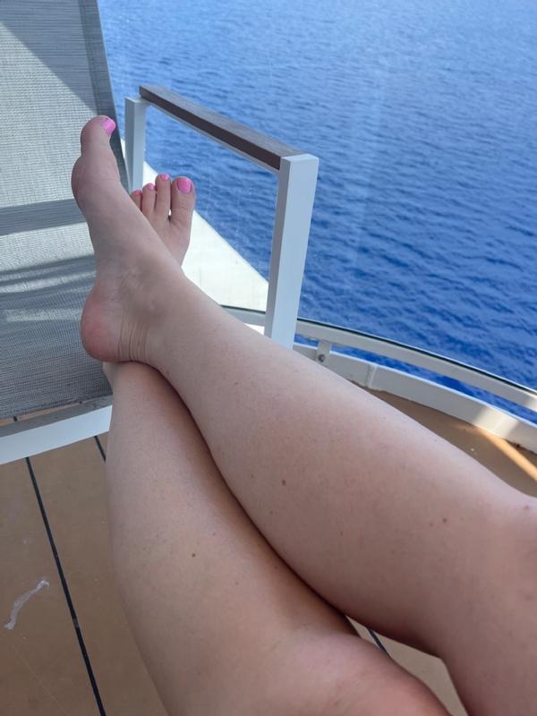Self Tanning Water Mousse - Light to Medium - Customer Photo From Mara B.