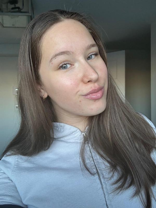 Bronzing Glow Drops - Customer Photo From Kaëla Lévesque