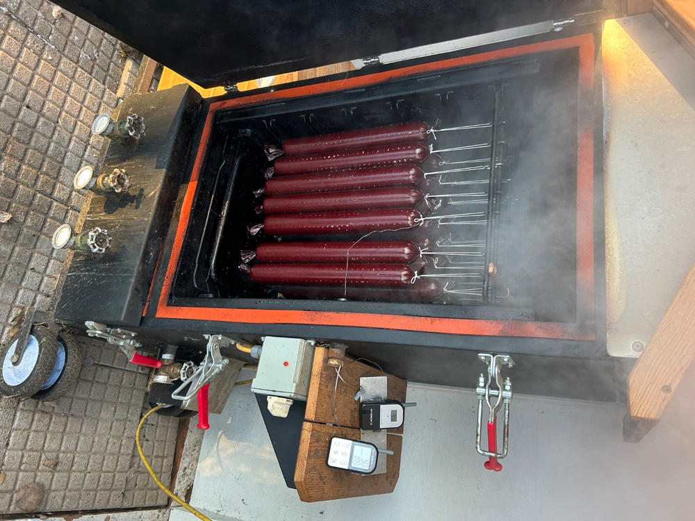 No. 957 Old Fashioned Summer Sausage Seasoning - Customer Photo From William H.