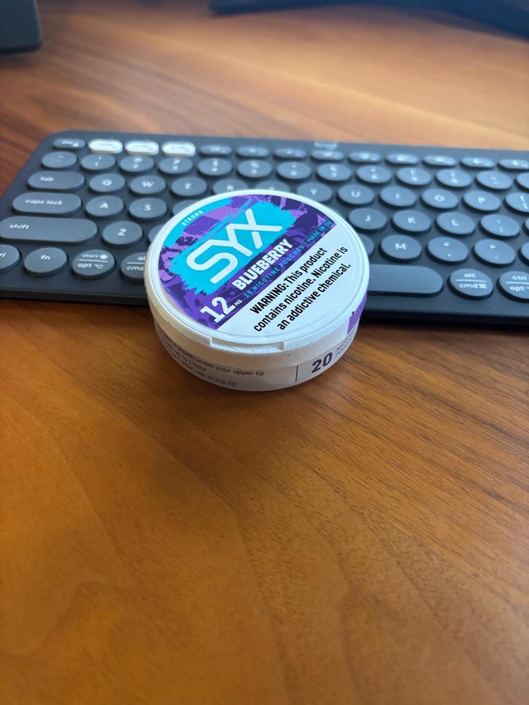 SYX - Blueberry (12mg) - Customer Photo From Matty Bouchard