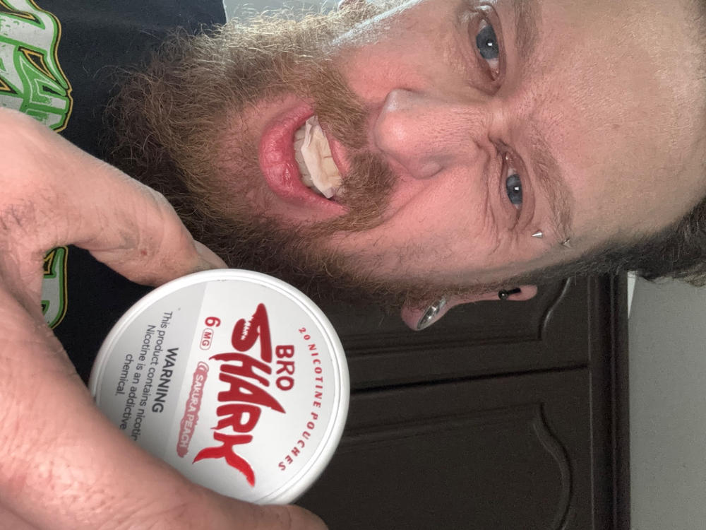 Bro Shark - Sakura Peach - 6mg - Customer Photo From Kris Pye