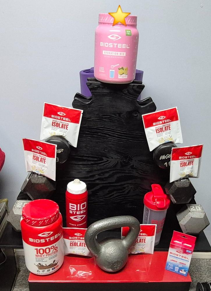WHEY PROTEIN ISOLATE / Vanilla - Single Serve - Customer Photo From Lisa Cardinal
