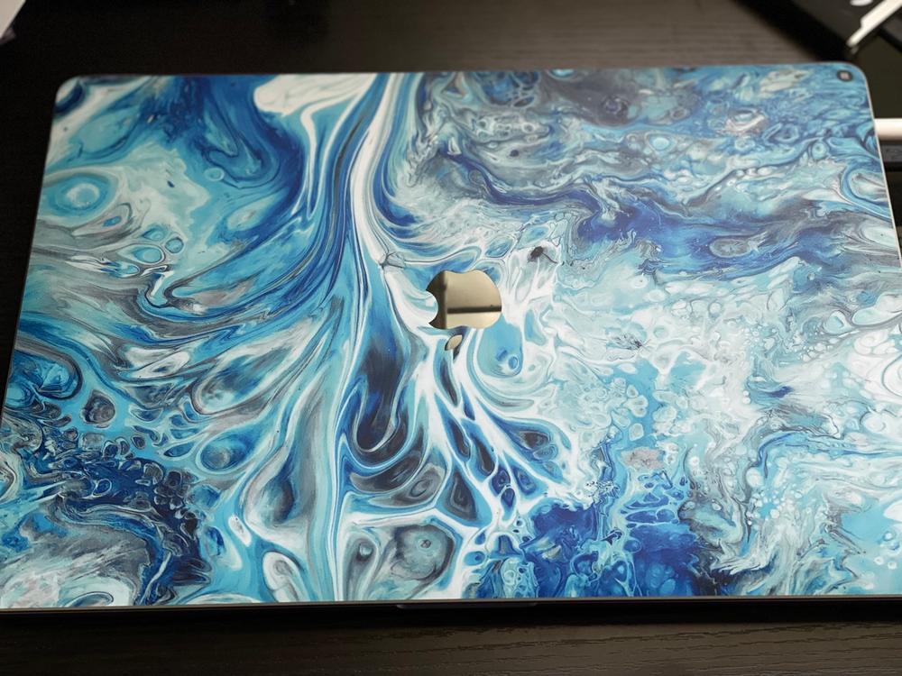 Liquid Dream (MacBook Skin) - Customer Photo From Christopher Matsuno