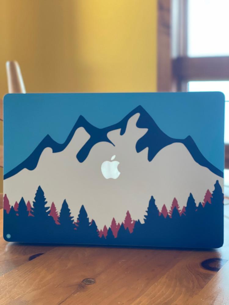 Snowbird (MacBook Skin) - Customer Photo From Tiffany Carlson