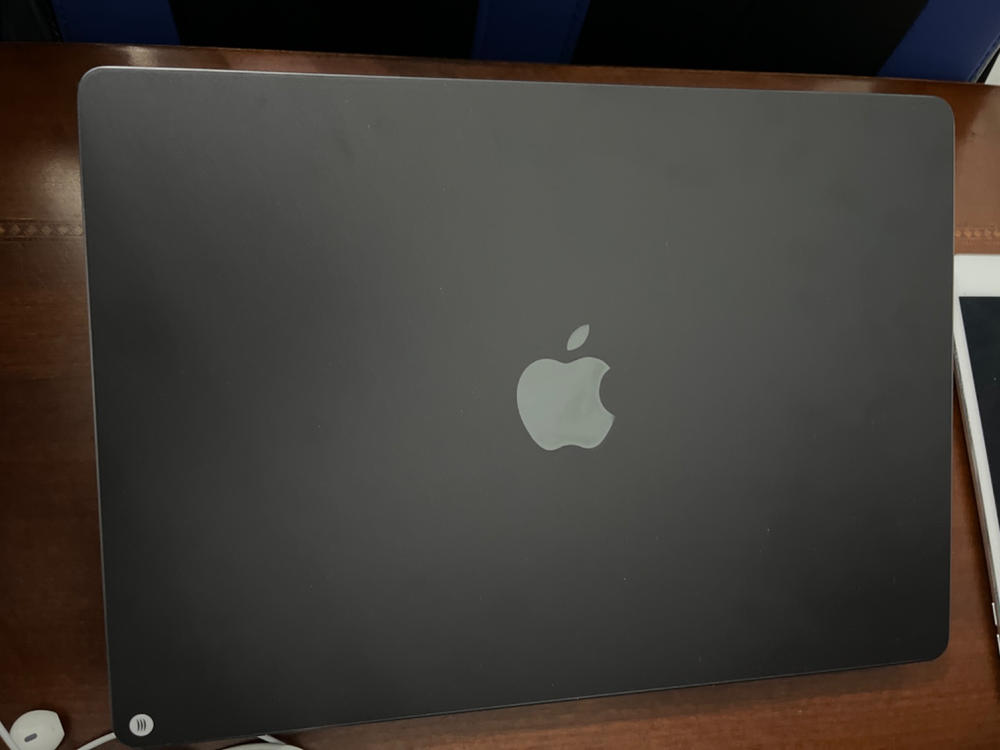 Jet-Black (MacBook Skin) - Customer Photo From Robert Perez