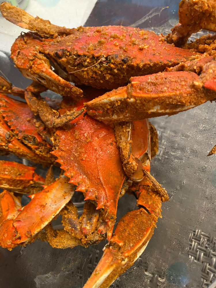 Maryland Hard Shell Crabs by the 1/2 Bushel Fresh Steamed with (5