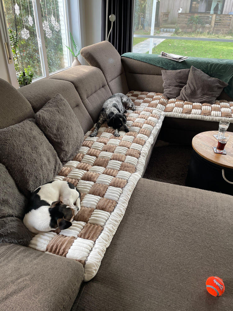 ZADAIA WAMA - Edle Sofa-Schutzdecke für ein stilvolles Wohnzimmer - Customer Photo From Lisa S.