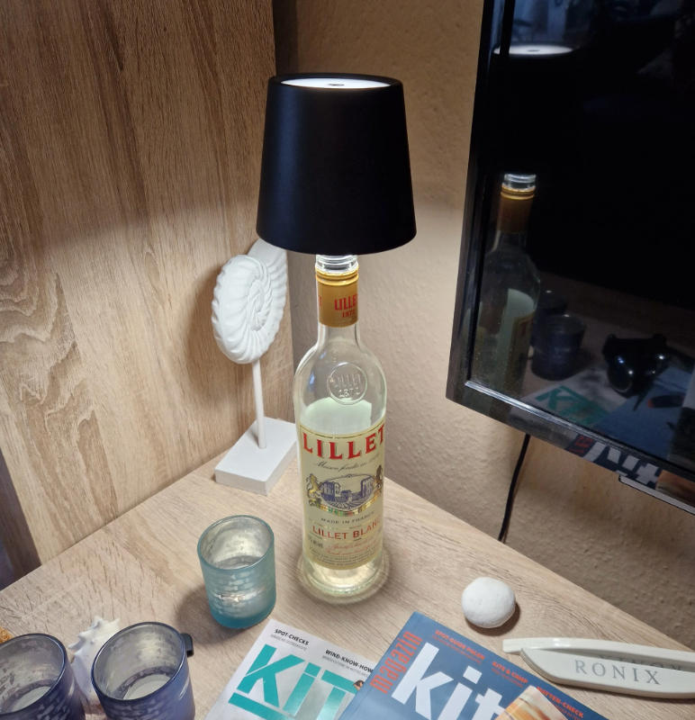 WIRELESS BOTTLE LAMP