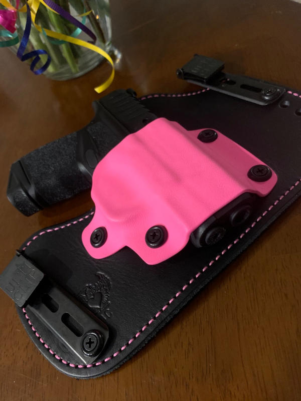 Ava Holster - soft inside the waistband holster for Women - Flashbang ...