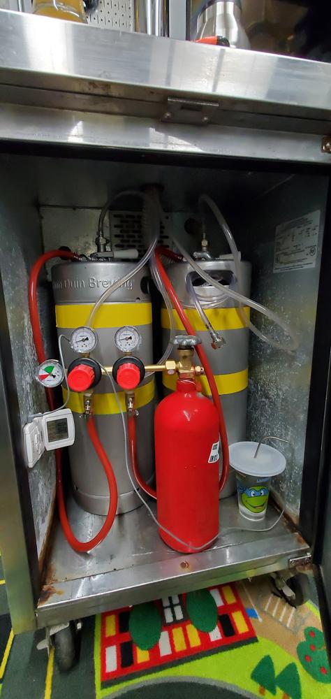 Taprite 2 Pressure / 2 Product CO2 Regulator - Polycarbonate Bonnet - Customer Photo From Jason Holden
