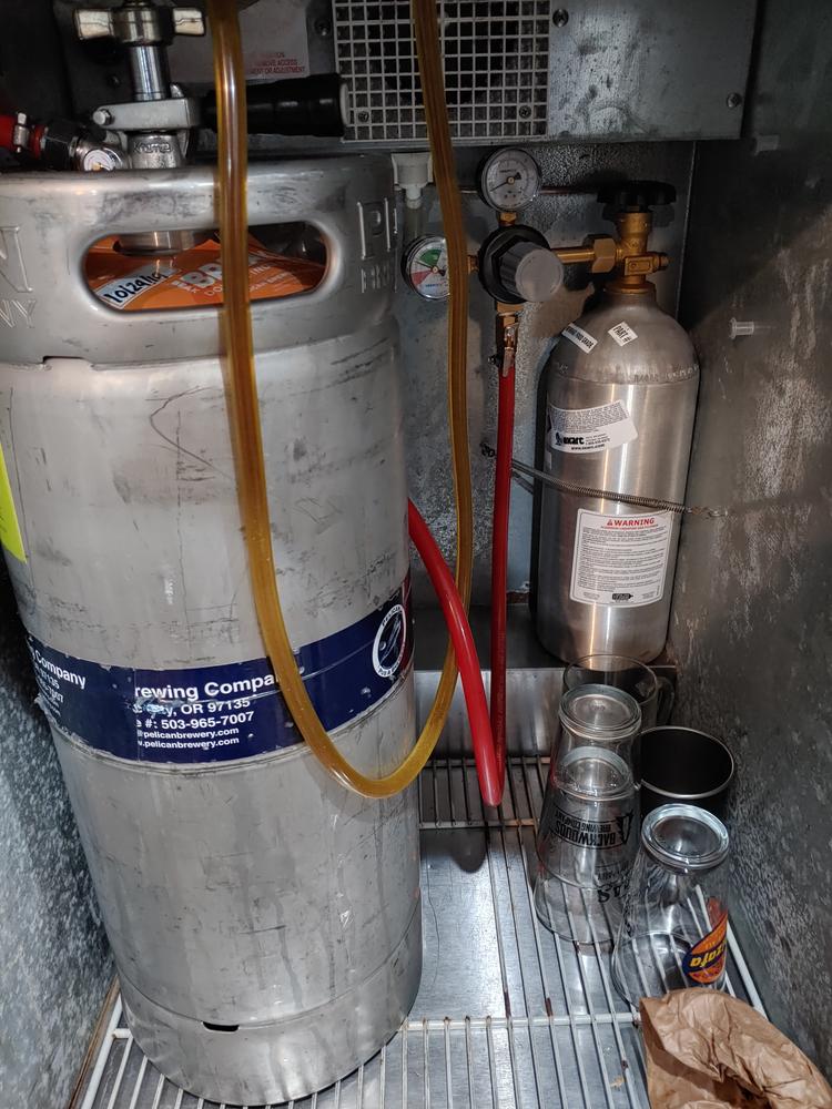 Taprite Premium Double Gauge CO2 Regulator - Polycarbonate Bonnet - Customer Photo From Randal Roach