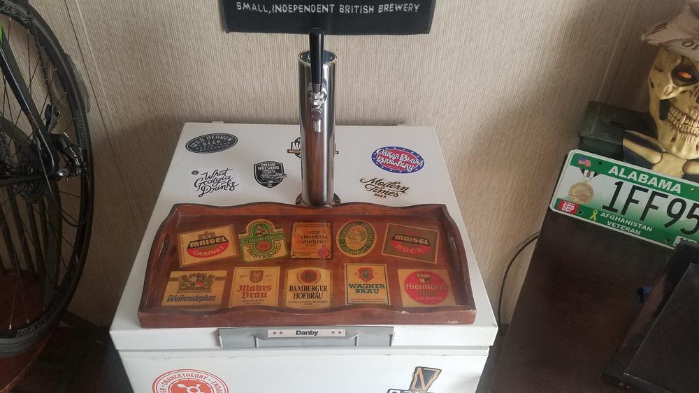 1 Faucet Tower Kegerator Conversion Kit - Chrome Tower - US Sankey D System - 5lb CO2 Tank - Customer Photo From Thomas Schwerin Jr.