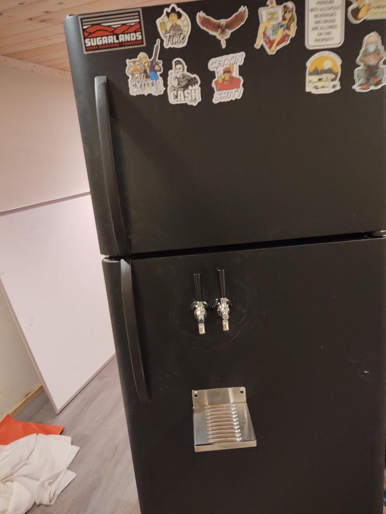Deluxe Kegerator Conversion Kit - 2 Faucets - US Sankey D System - 5lb CO2 Tank - Customer Photo From Carl Tester