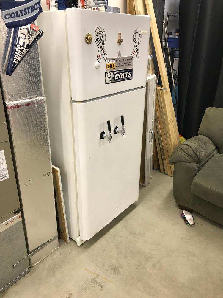 Deluxe Kegerator Conversion Kit - 2 Faucets - US Sankey D System - 5lb CO2 Tank - Customer Photo From Tim Oleary