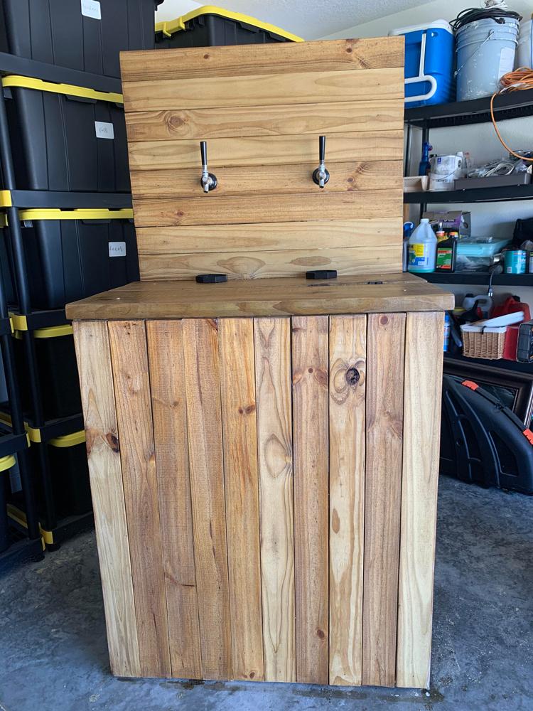 Deluxe Kegerator Conversion Kit - 2 Faucets - US Sankey D System - 5lb CO2 Tank - Customer Photo From Victoria Mejia