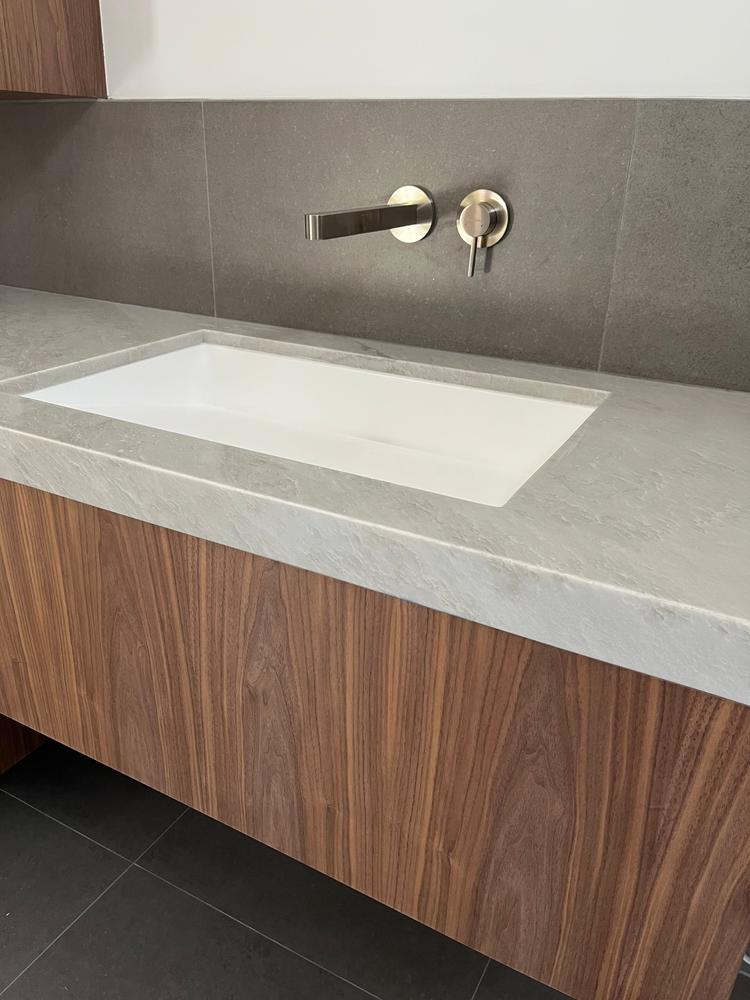 Undermount Ramp Sink UB-04-L - Customer Photo From Richard R.