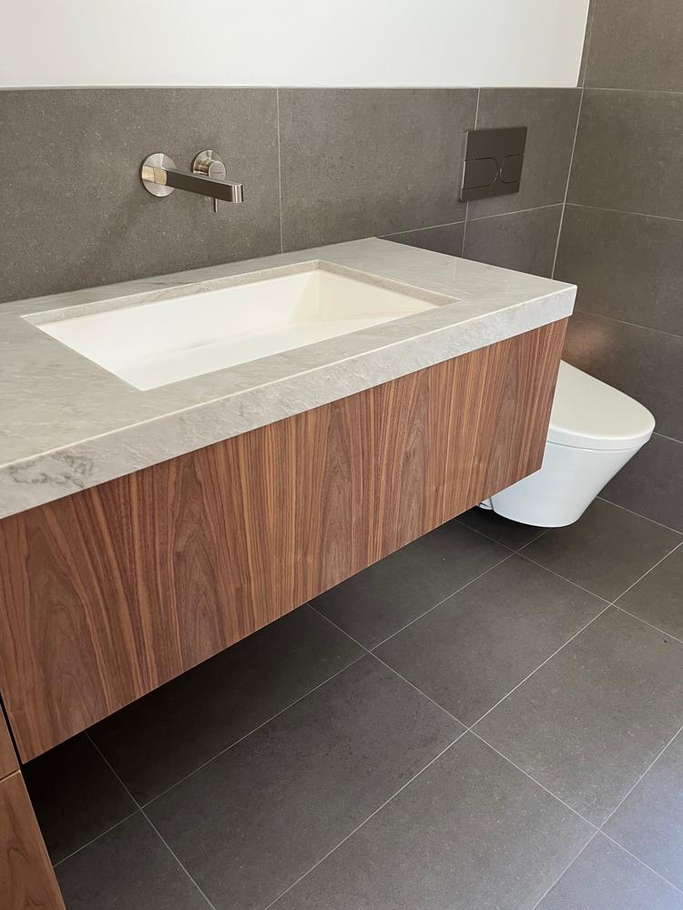 Undermount Ramp Sink UB-04-L - Customer Photo From Richard R.