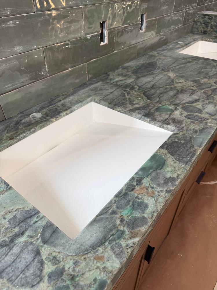 Undermount Ramp Sink UB-04-M - Customer Photo From Eve-Marie Williams