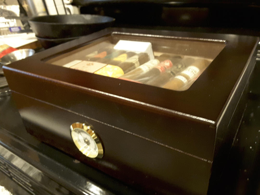 Humidor Supreme Capri High Gloss Color Series 50-Cigar Desktop Humidor - Customer Photo From Stephen