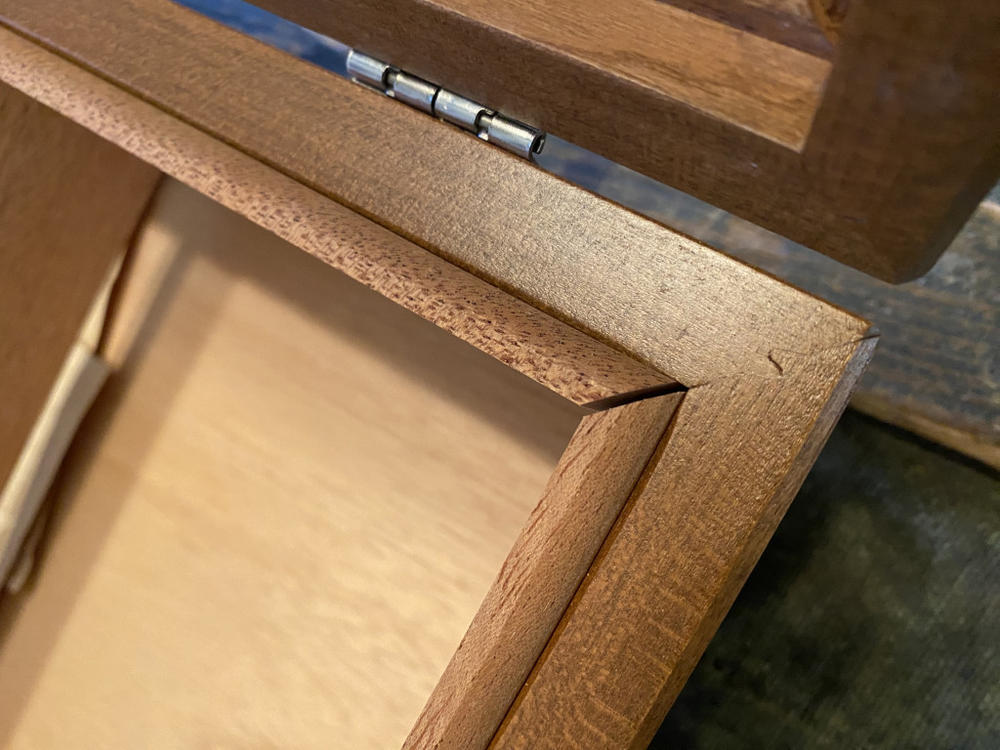American Chest WoodTop Maple 75-Cigar Desktop Humidors - Customer Photo From Michael Miskel