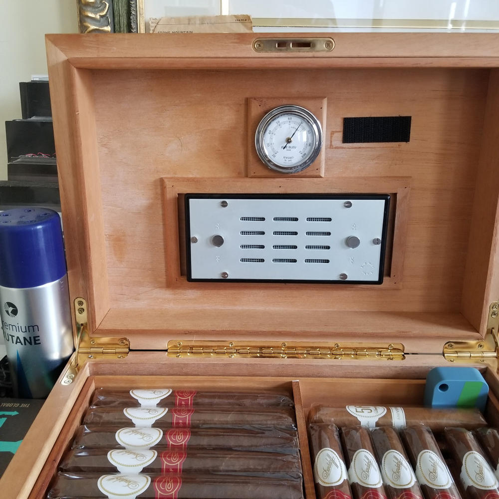 Elie Bleu Humidifier System 75 Cigars - Silver - Customer Photo From Jeffrey Moton