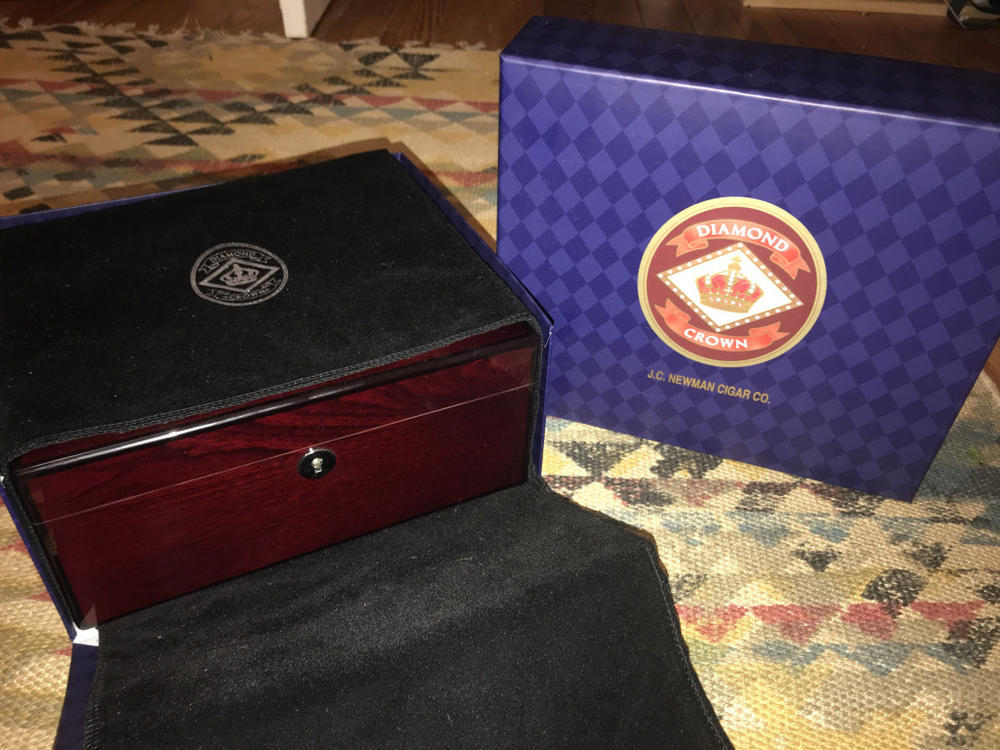 Diamond Crown Oxford 40 Count Humidor - St. James Series - Customer Photo From sam reilly