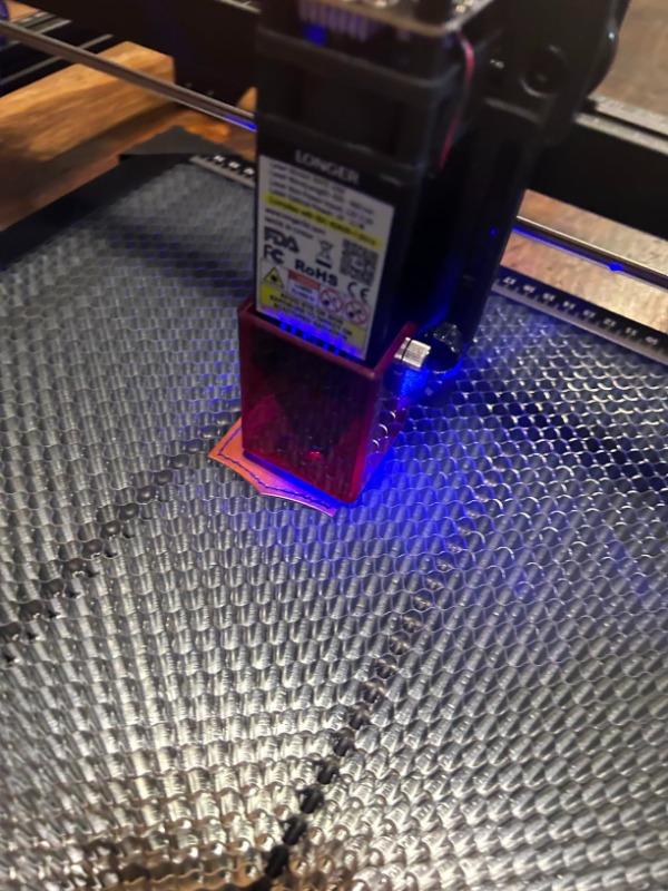 LUNYEE Laser Engraver, 5.5W Compressed Fixed Focus Laser, GRBL Controller Support - Customer Photo From Gabe M.