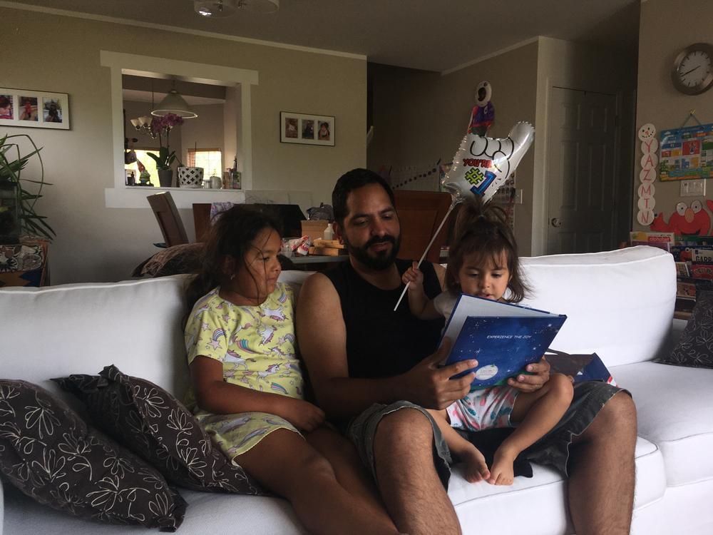 Super Dad! Personalized Book - Customer Photo From 