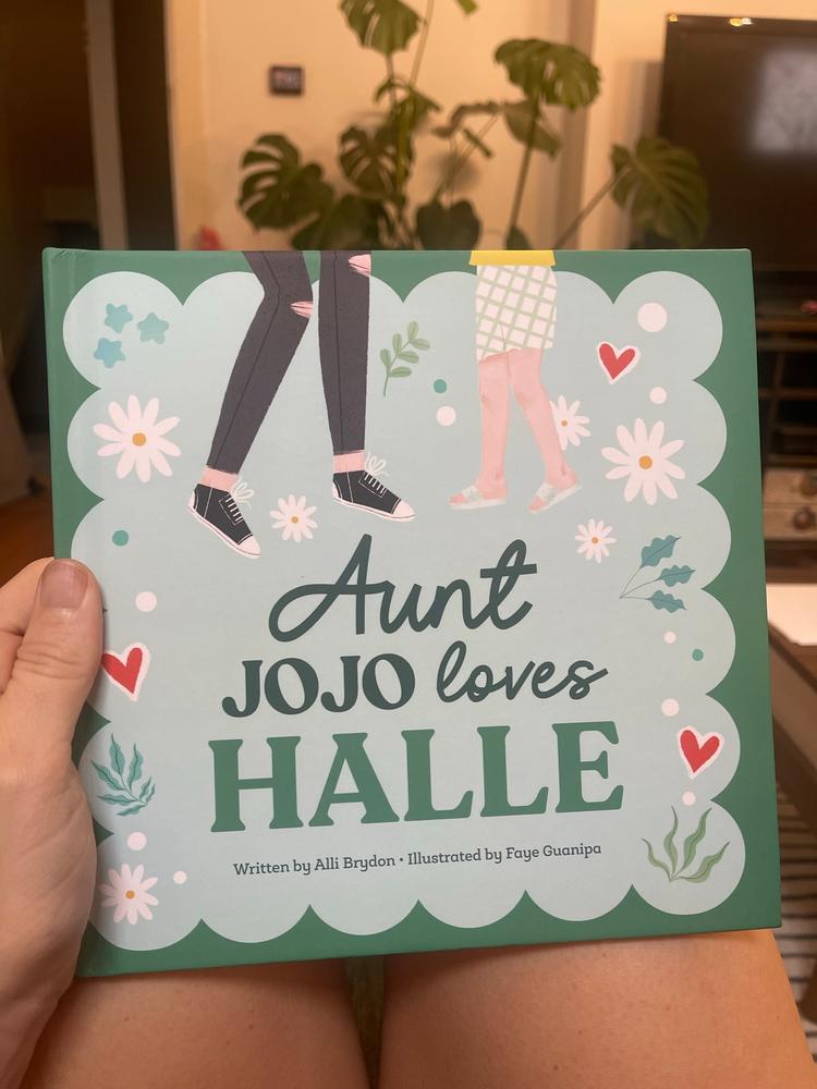 Auntie and Me Personalized Book - Customer Photo From 