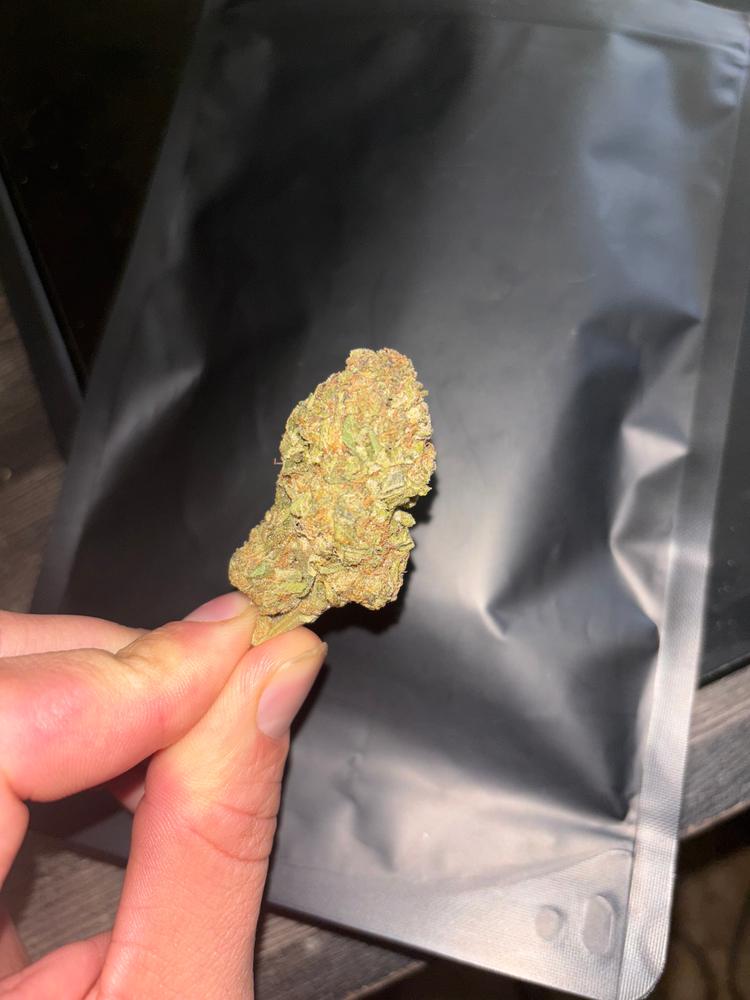 White Widow - Customer Photo From RLIII