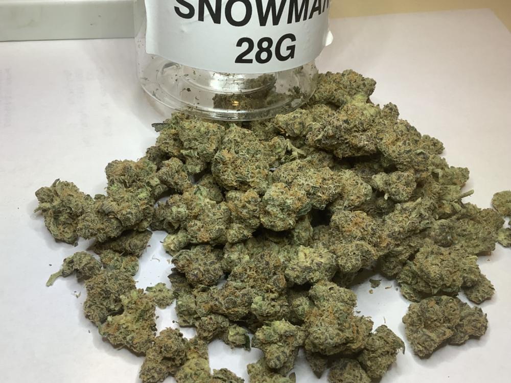Snowman - 28 grams - Customer Photo From Terry Snipes